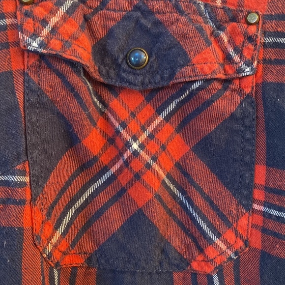 Not your husband’s flannel! - Picture 2 of 4